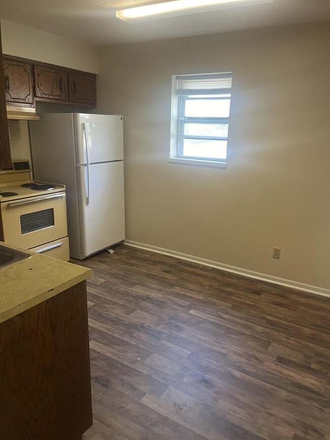 Photo - 515 Laurel St