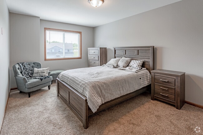 3BR, 2BA - 2,208 SF