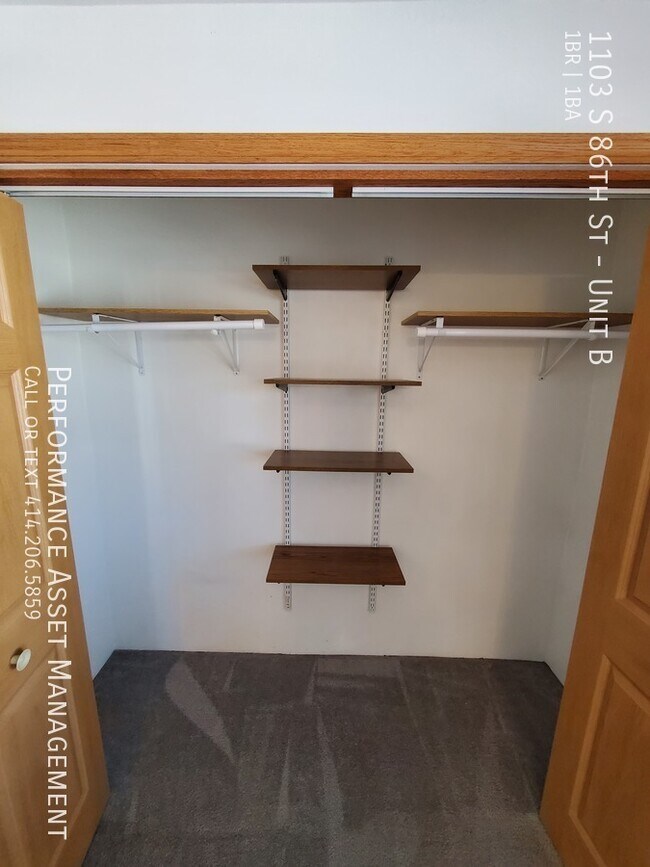 Photo - 1103 S 86th St Unit B