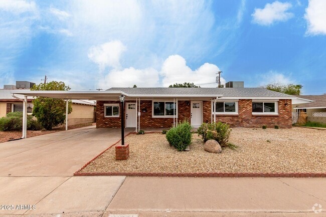 Building Photo - 1132 N 74th St Rental