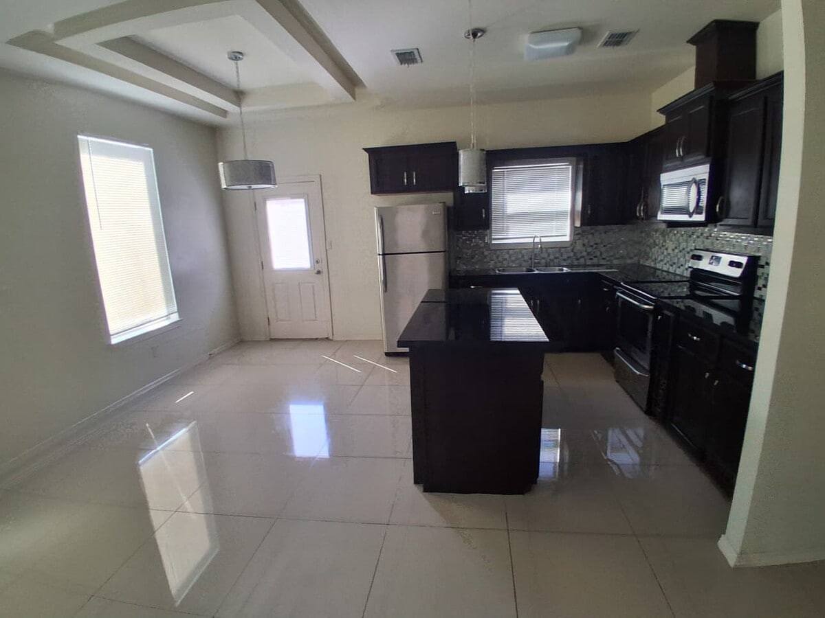 Photo - 1705 W Smith Dr Unit 1705-2