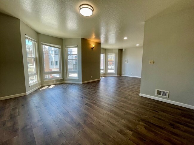Photo - 538-540 36th Avenue (1104r) Unit 538