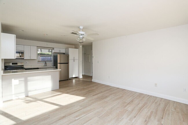 Photo - Fairhomes Imperial Topaz Properties, LLC (... Unidad A