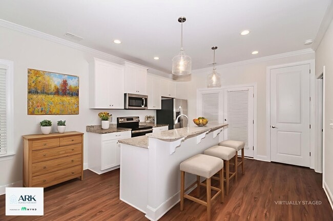 Photo - 3024 Stirling Dr