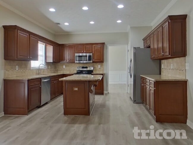 Photo - 1560 Highland Farm Dr