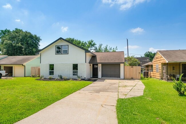 Photo - 10406 Broadstairs St