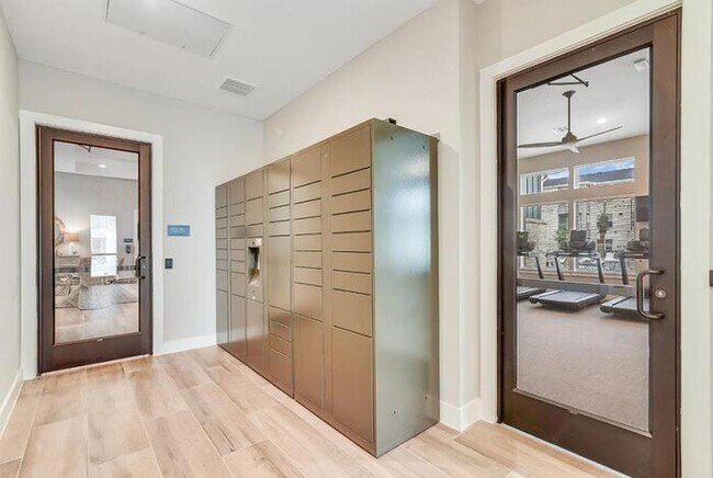 Photo - 3301 Gulf Fwy Unidad b2