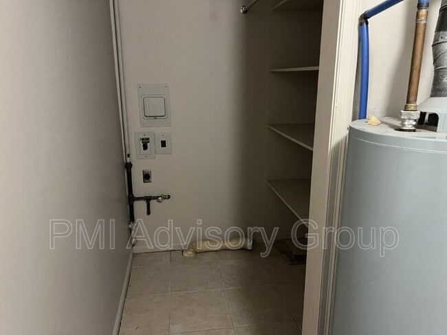 Photo - 3533 SW 9th St