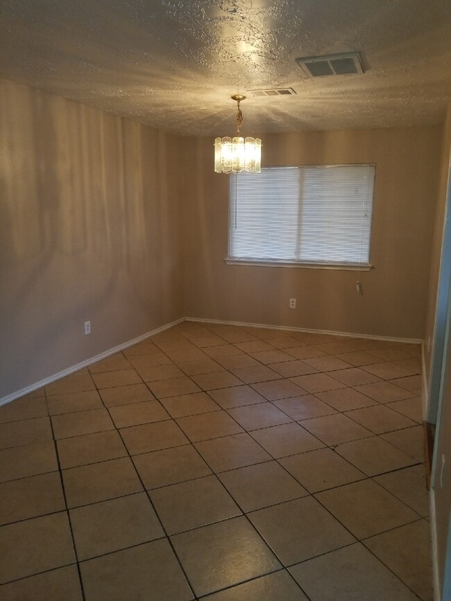 Photo - 7902 Arbor Glen Rd