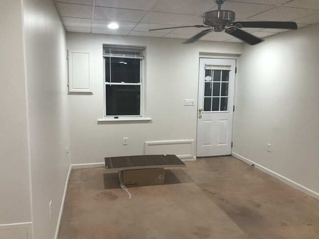 First floor Living /Dinning - 1 Cedar Ter Casa Adosada