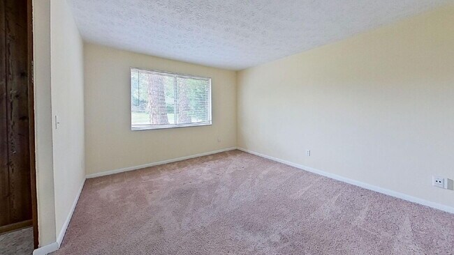 Photo - Welcome home to this beautiful brick 3-bedroom