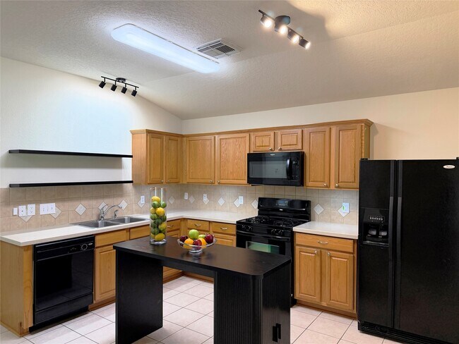 Photo - 6351 Applewood Forest Dr