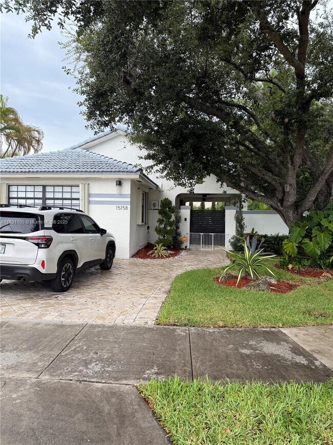 Photo - 15158 NW 89th Ave Casa