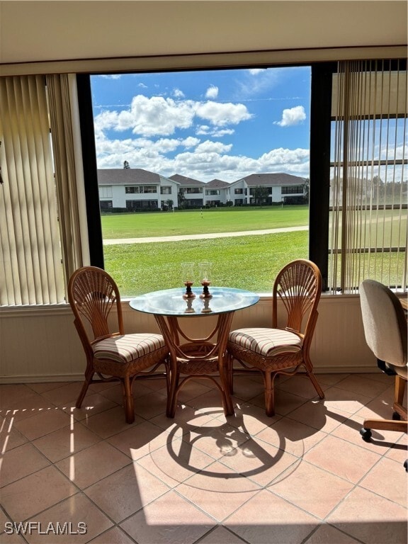 Building Photo - 1624 Pine Valley Dr Unit 115