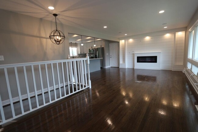 Photo - 3511 43rd Pl