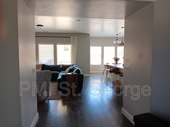 Photo - 3304 East 3050 S St