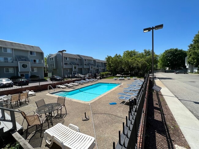 Photo - 144 North Beacon St Condo