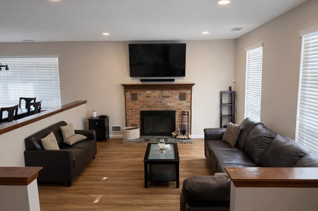 Photo - 230 Perth Hill Ct