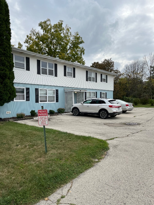 Photo - 1865 Badger St Unit 4