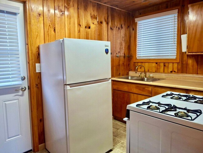 Photo - STUDIO COUNTRY HOUSE WITH PASTORAL SUNSET VIEW