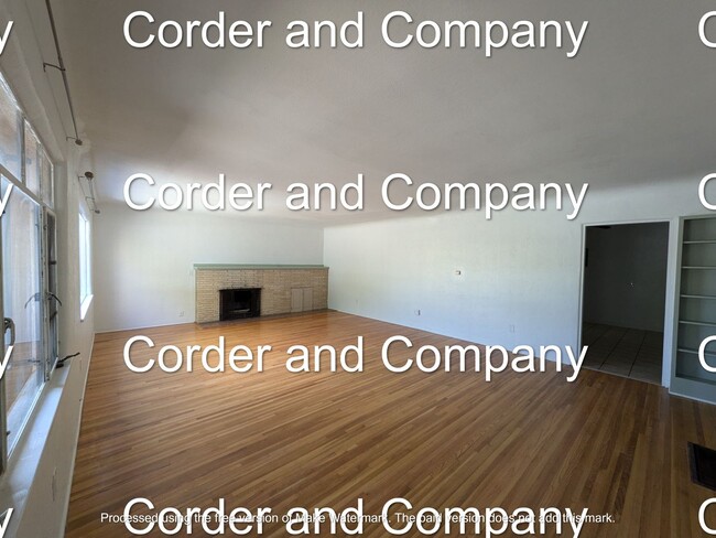 Building Photo - 211-1211 Adams St NE Unit 211 Adams