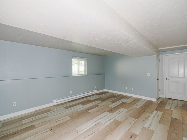 Photo - RES_STOTT_9062 Unit BASEMENT