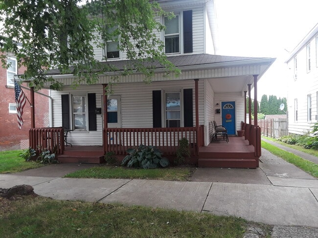 Photo - 416 E 3rd St Unit 1st flr