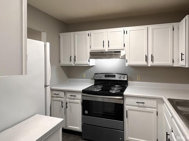 Photo - 3433 S Burks Ct