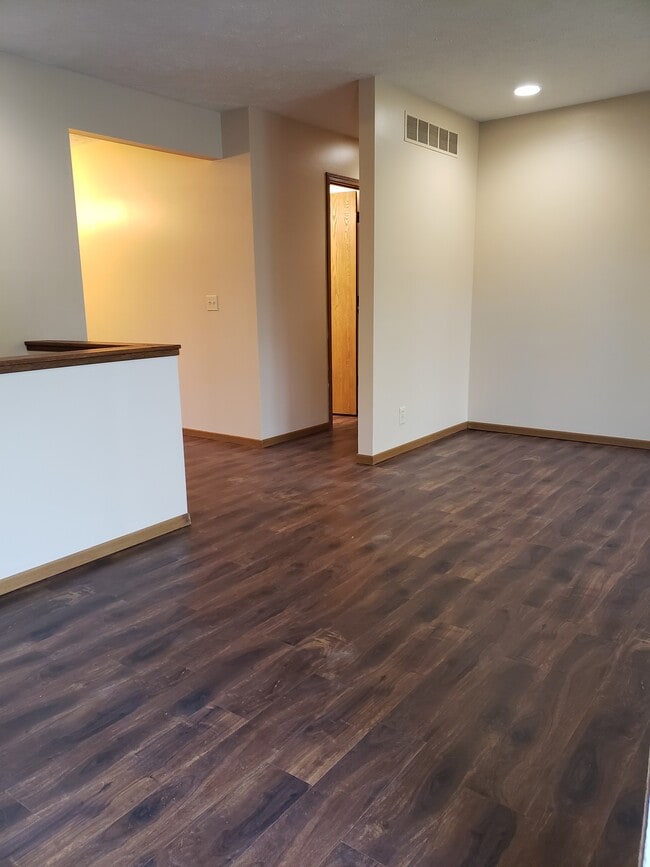 Living Room - 5501 S 32nd Cir