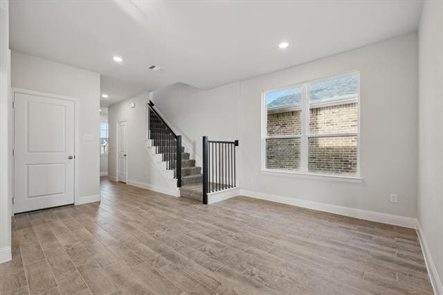 Photo - 806 Aroco Bnd