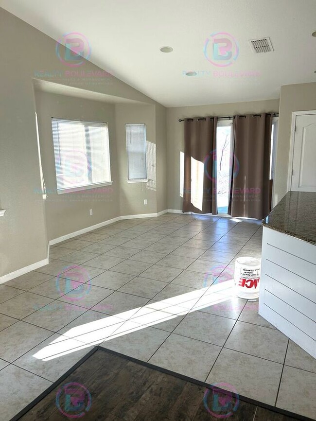 Photo - Dayton NV 3 Bedroom, 2 Bath Home with Sweeping Mountain Views