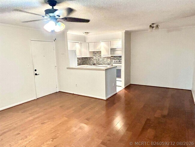 Photo - 10429 E Clairmont Cir Unit 108
