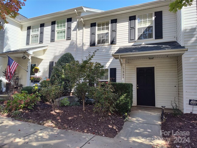 Photo - 17664 Caldwell Track Dr Townhome