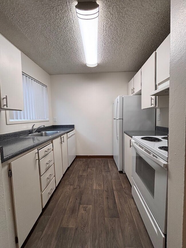 Photo - 4550 SW Murray Blvd Unidad 34