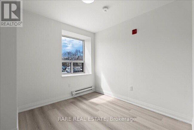 Photo - 3101 Eglinton Ave E Unit 110