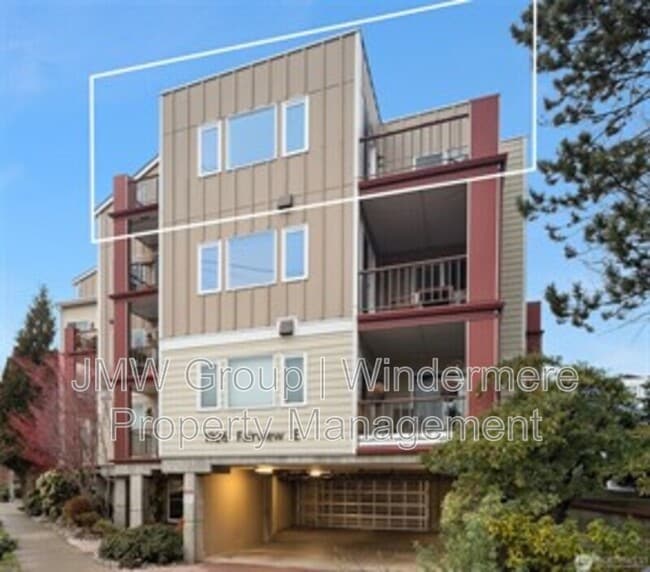 Photo - 1926 Fairview Ave E Condo Unit 301