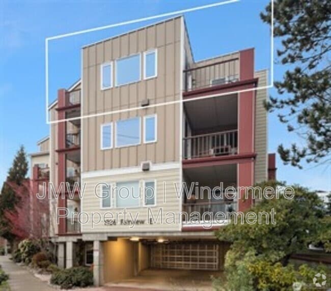 Building Photo - 1926 Fairview Ave E Unit 301 Rental