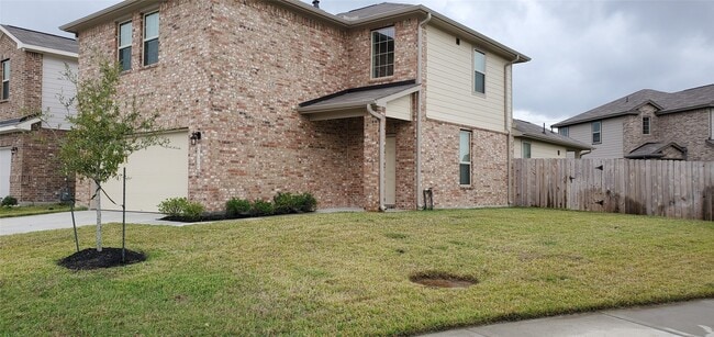 Photo - 2530 Remembrance Cir