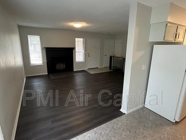 Photo - 8628 W Thurman St