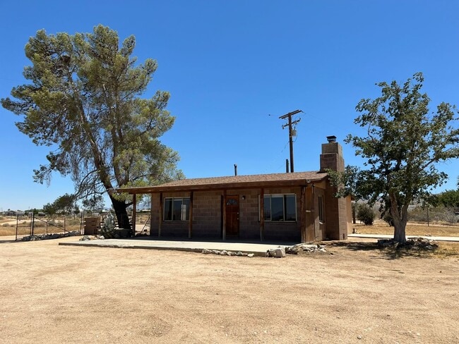 COMING SOON! Charming 2 bedroom, 1 bathroom - COMING SOON! Charming 2 bedroom, 1 bathroom