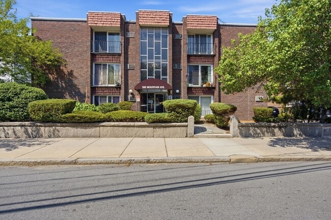 Building Photo - 180 Mountain Ave Unit 12