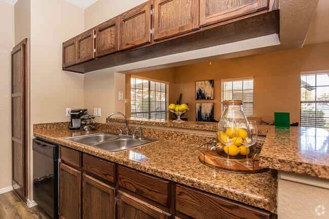 2BR, 2BA - 922SF Kitchen