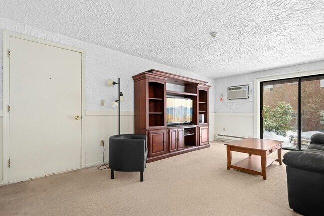 Photo - 318 Codman Hill Rd Unit 5E