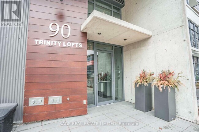 Photo - 90 Trinity St Unit 305