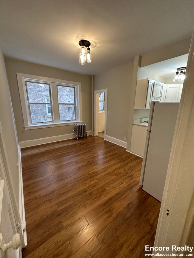 Building Photo - 38 Hemenway St Unit 15