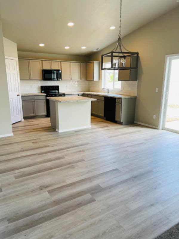 Photo - 2742 W Balboa Dr