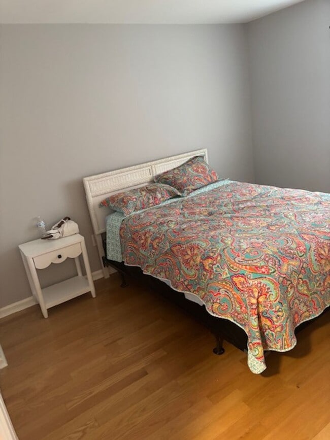 Photo - SOUTH END - FOREST COVE