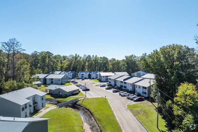 Meadow Creek Apartments - Meadow Creek Apartments