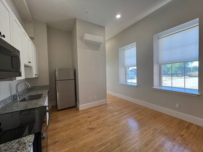 Photo - 34 St Joseph St Unit 14