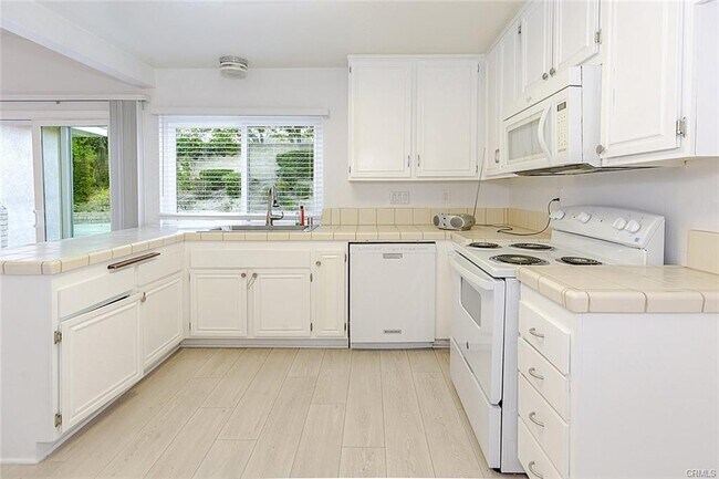 Photo - 11685 Amigo Ave